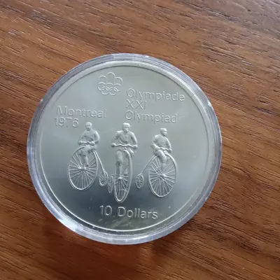 Обява: 10 долара 1975