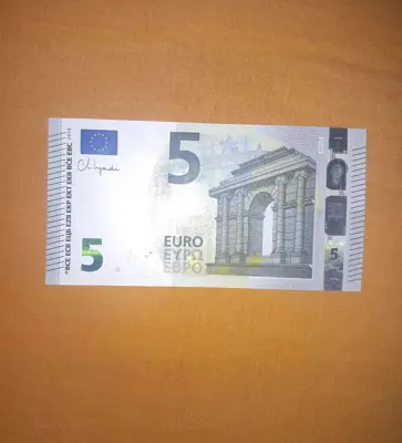 Обява: Австрия 5 евро 2013 UNC