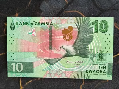 Обява: Банкнота - Замбия - 10 квача UNC | 2025г.