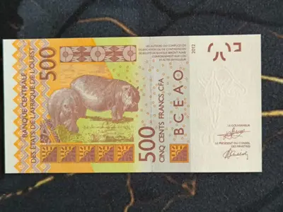 Обява: Банкнота - Кот д'Ивоар - 500 франка UNC | 2012г.