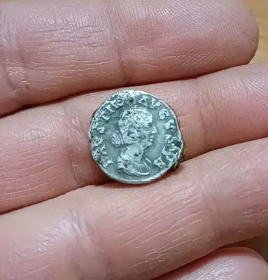 Обява: Римски денар - НЕИСТИНСКИ