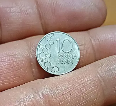Обява: 10 пеня Финландия 1990 с гланца