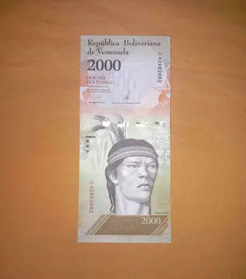 Обява: Венецуела 2000 боливара 2016 UNC