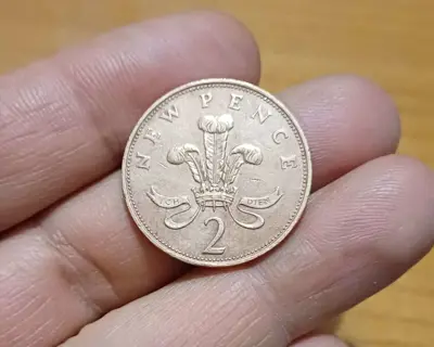 Обява: 2 нови пенса Великобритания 1971