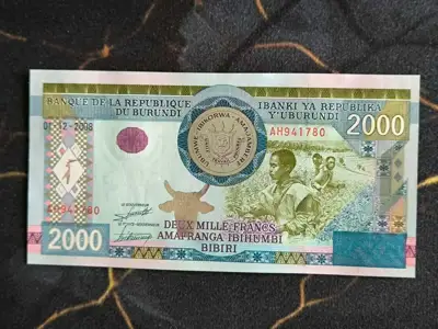 Снимка за обява „Банкнота - Бурунди - 2000 франка UNC | 2008г."