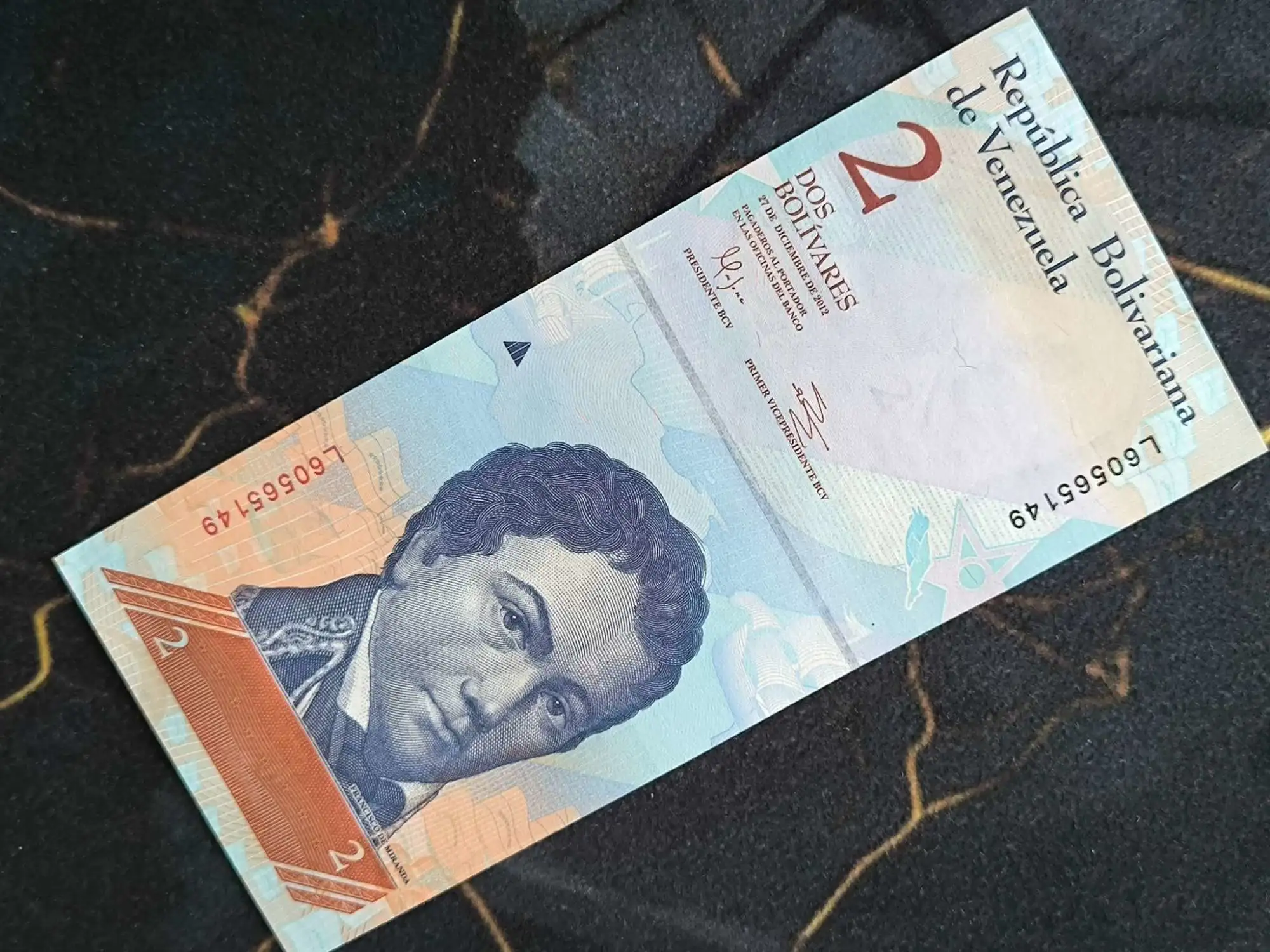Снимка 1 от 2
