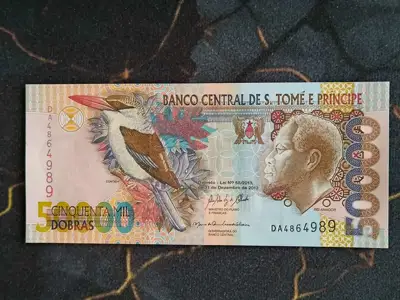 Снимка за обява „Банкнота - Сао Томе и Принсипи - 50000 добрас UNC | 2013г."