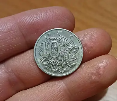 Снимка за обява „10 цента Австралия 2001 с гланца"