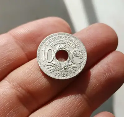 Снимка за обява „10 центимес Франция 1924"