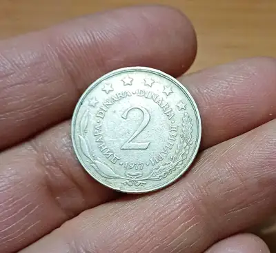 Снимка за обява „2 динара Югославия 1977"