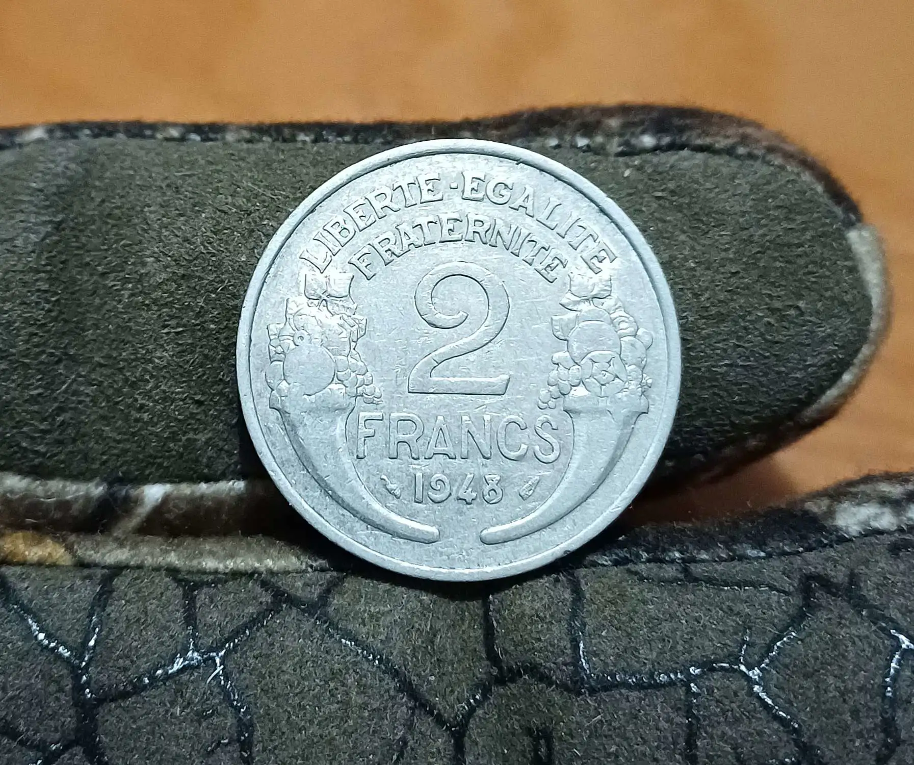 Снимка 2 от 3