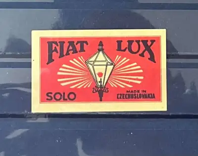Снимка за обява „Чехословакия – Fiat Lux"