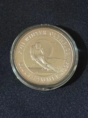 Снимка за обява „Острови Търкс и Кайкос 1993 - Зимни олимпийски игри 1994 UNC“