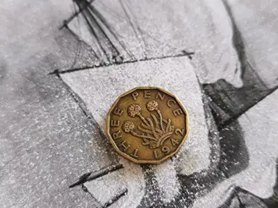 Снимка за обява „Монета - Великобритания - 3 пенса | 1942г.“