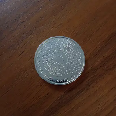 Снимка за обява „10 марки 1999 Anniversary of Constitution“